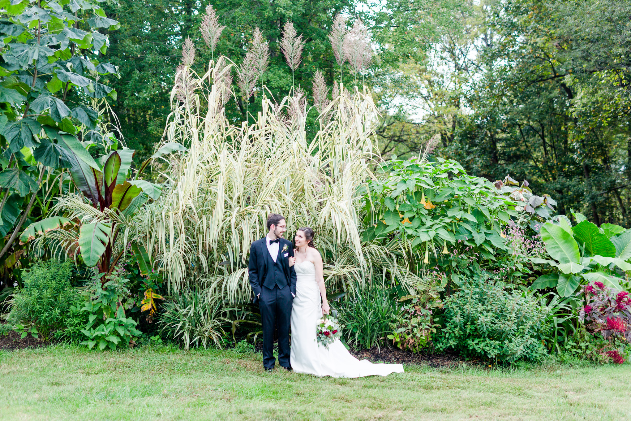 Romantic Autumn Meadowlark Botanical Gardens Wedding Carrie