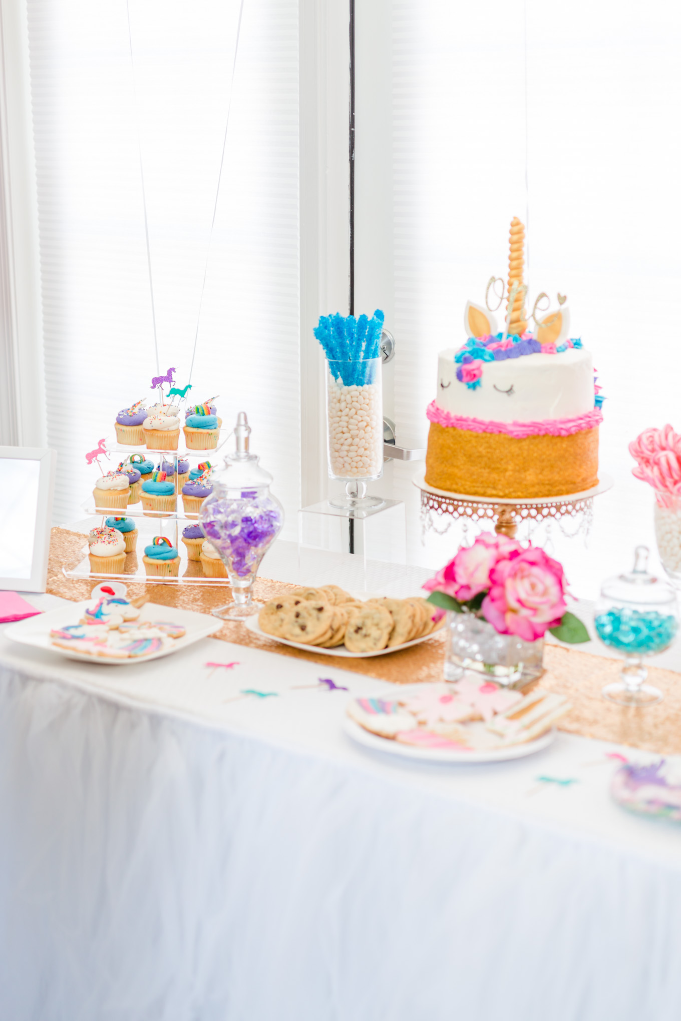 first birthday photos, dessert table, unicorn cake