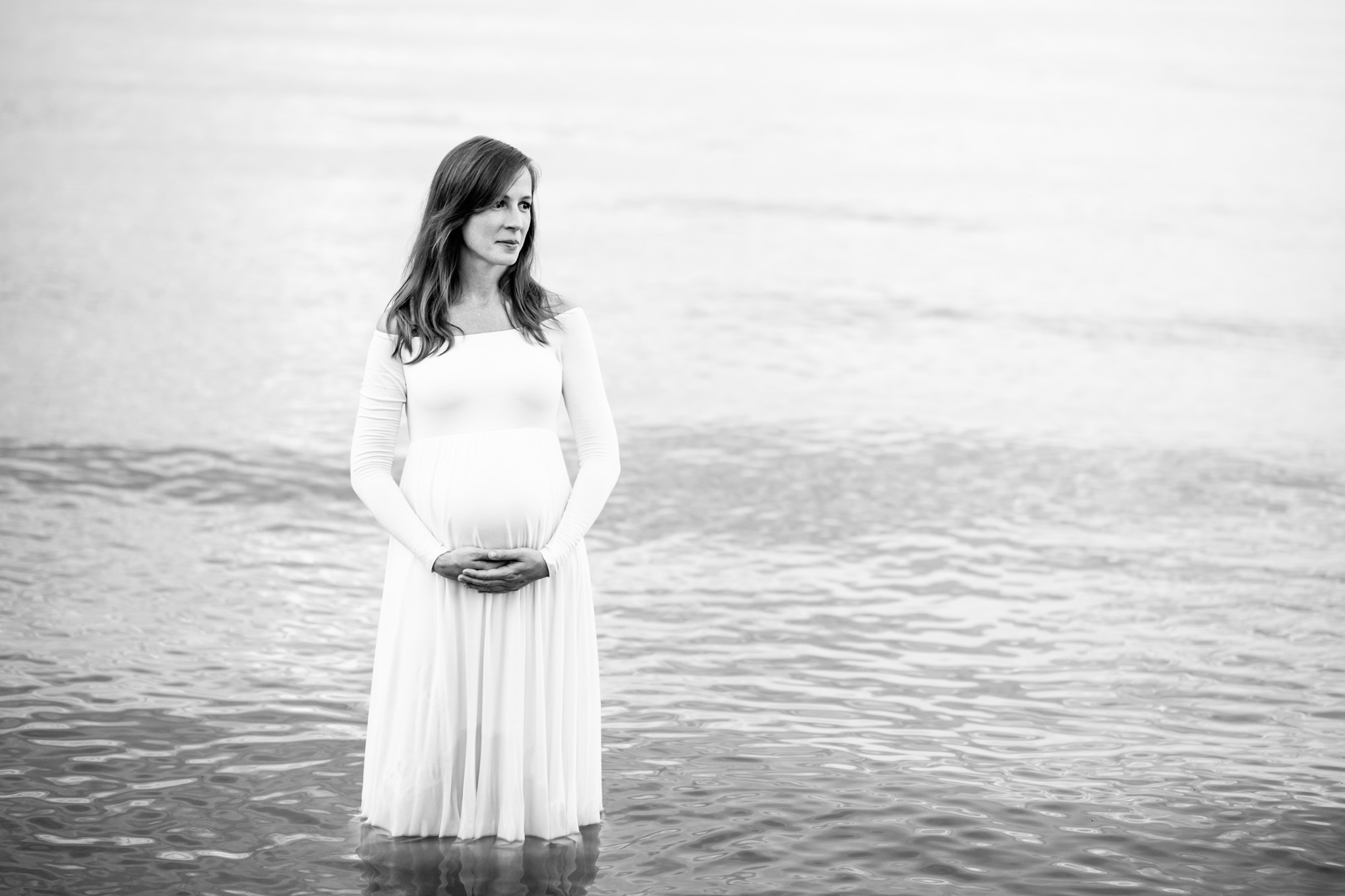 Annapolis waterfront maternity photos, Annapolis maternity photos, Annapolis maternity photographer, summer waterfront portraits, waterfront portraits, sunset portraits, sunset maternity portraits, sunset maternity photos, Annapolis photographer, DC maternity portraits, DC maternity photos, DC maternity photographer, Rachel E.H. Photography, summer maternity photos, maternity photos style, black and white portrait, woman in water