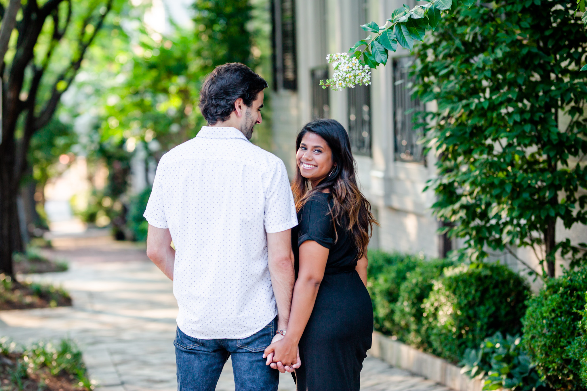 Old Town Alexandria engagement photos, Alexandria engagement photos, Old Town Alexandria photos, Old Town Alexandria, Alexandria engagement photos, Alexandria Virginia, classic engagement photos, historic town engagement photos, engagement photos, Rachel E.H. Photography, engaged couple