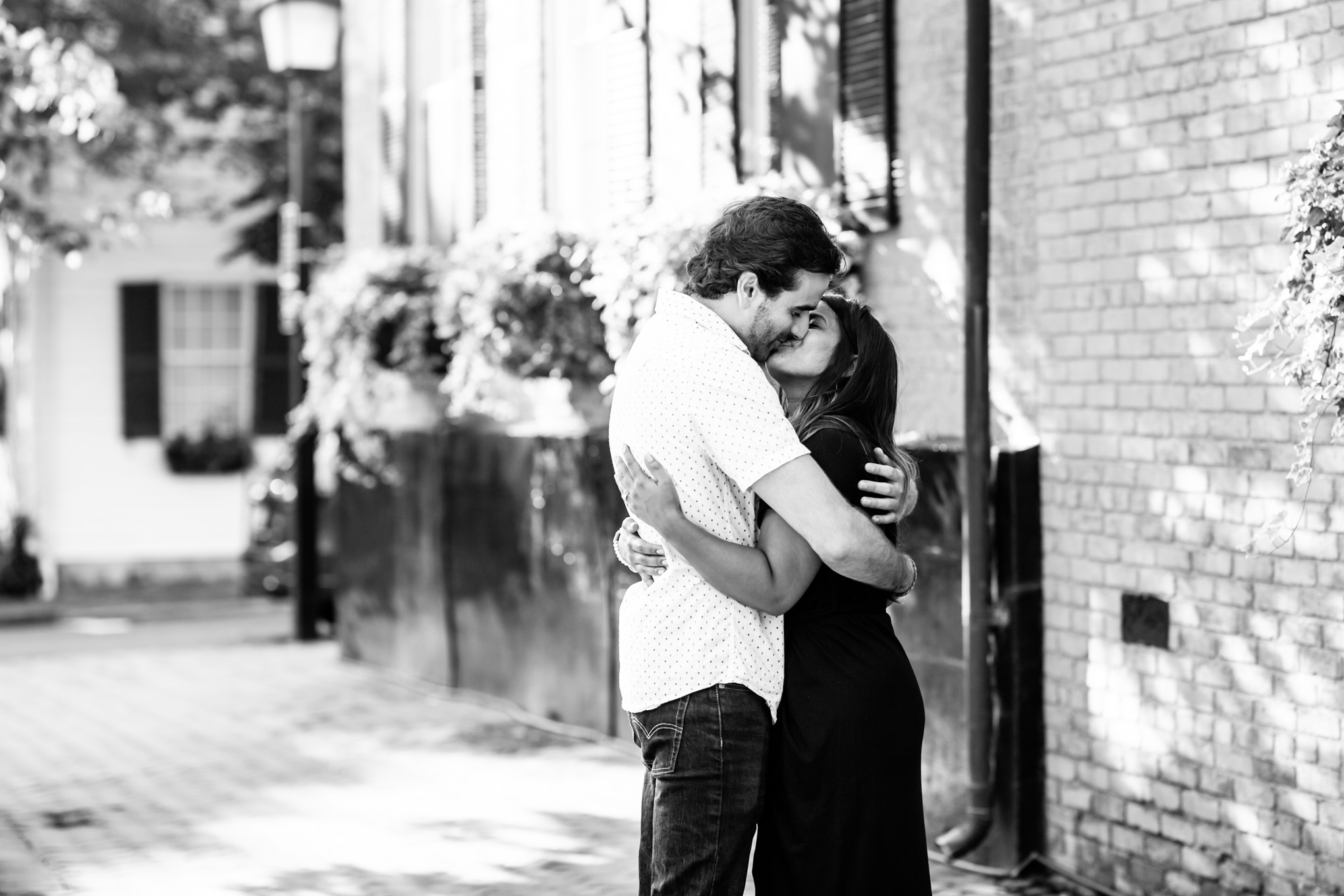 Old Town Alexandria engagement photos, Alexandria engagement photos, Old Town Alexandria photos, Old Town Alexandria, Alexandria engagement photos, Alexandria Virginia, classic engagement photos, historic town engagement photos, engagement photos, Rachel E.H. Photography, black and white engagement photo, couple kissing