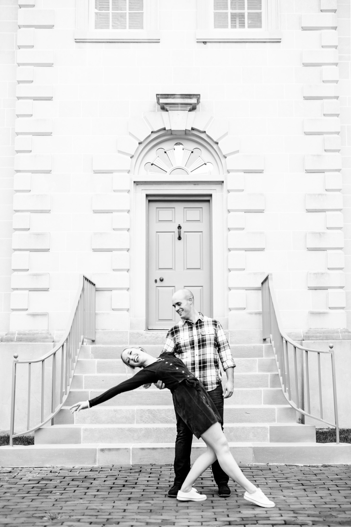 sunrise Old Town Alexandria engagement photos, Alexandria Virginia photographer, D.C. engagement photographer, D.C. wedding photographer, D.C. wedding photography, Old Town Alexandria, Alexandria engagement photos, natural light engagement photos, engagement photos ideas, summer engagement photos, engagement session outfits, classic engagement photos, couple walking, black and white engagement photo, dancing photo, Carlyle House
