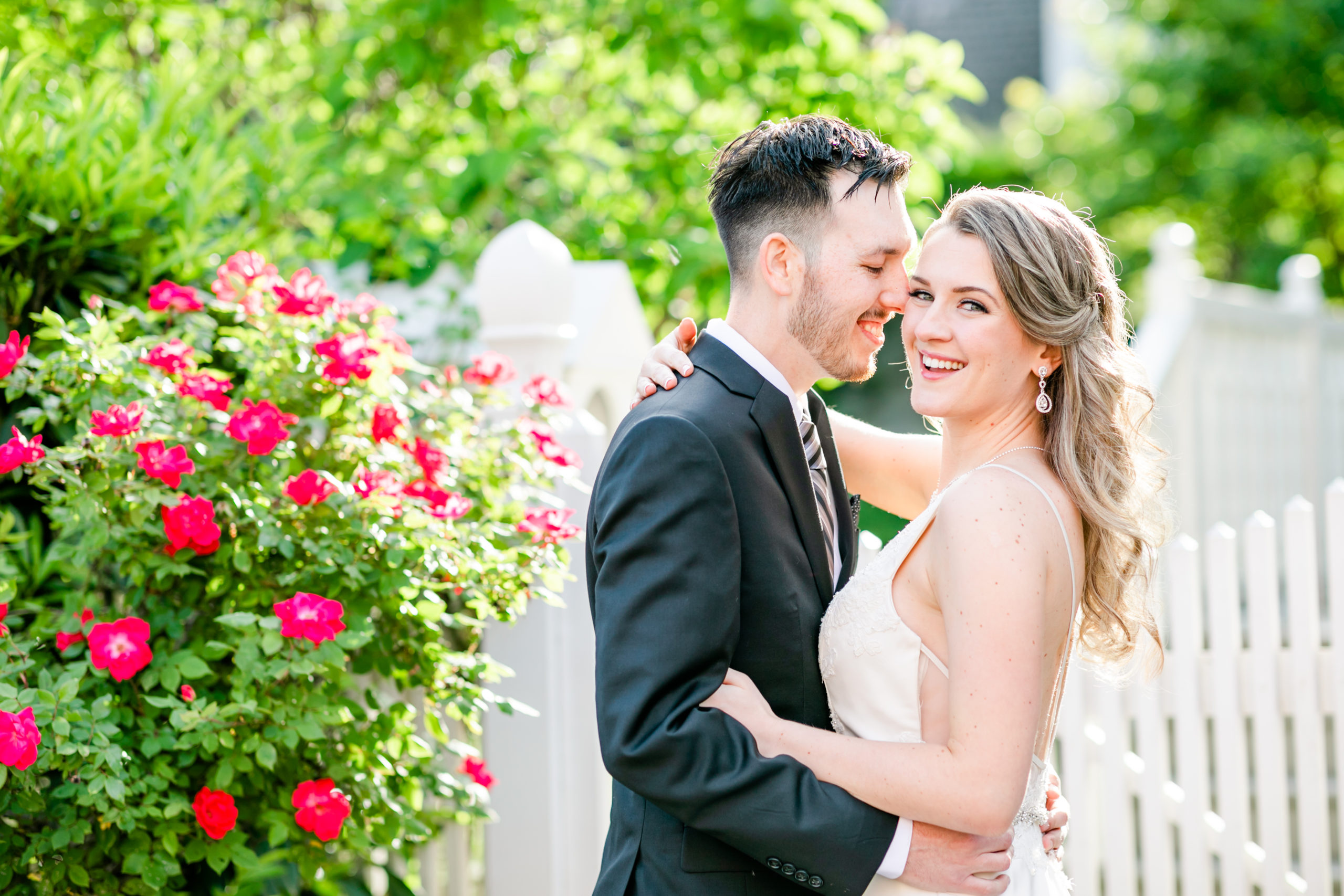glowing spring Alexandria elopement, Alexandria wedding photographer, Old Town wedding photographer, Old Town Alexandria, Old Town wedding, spring wedding, DC area wedding, DC wedding photographer, Rachel E.H. Photography, classic bride and groom, bride and groom portraits